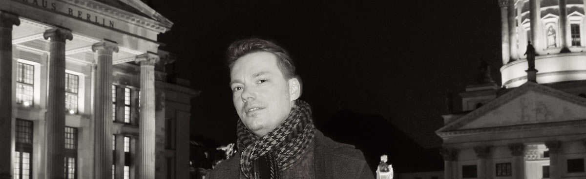 About: STEFAN SCHULTZE, Designer, Illustrator, Photographer and Videographer from Berlin.