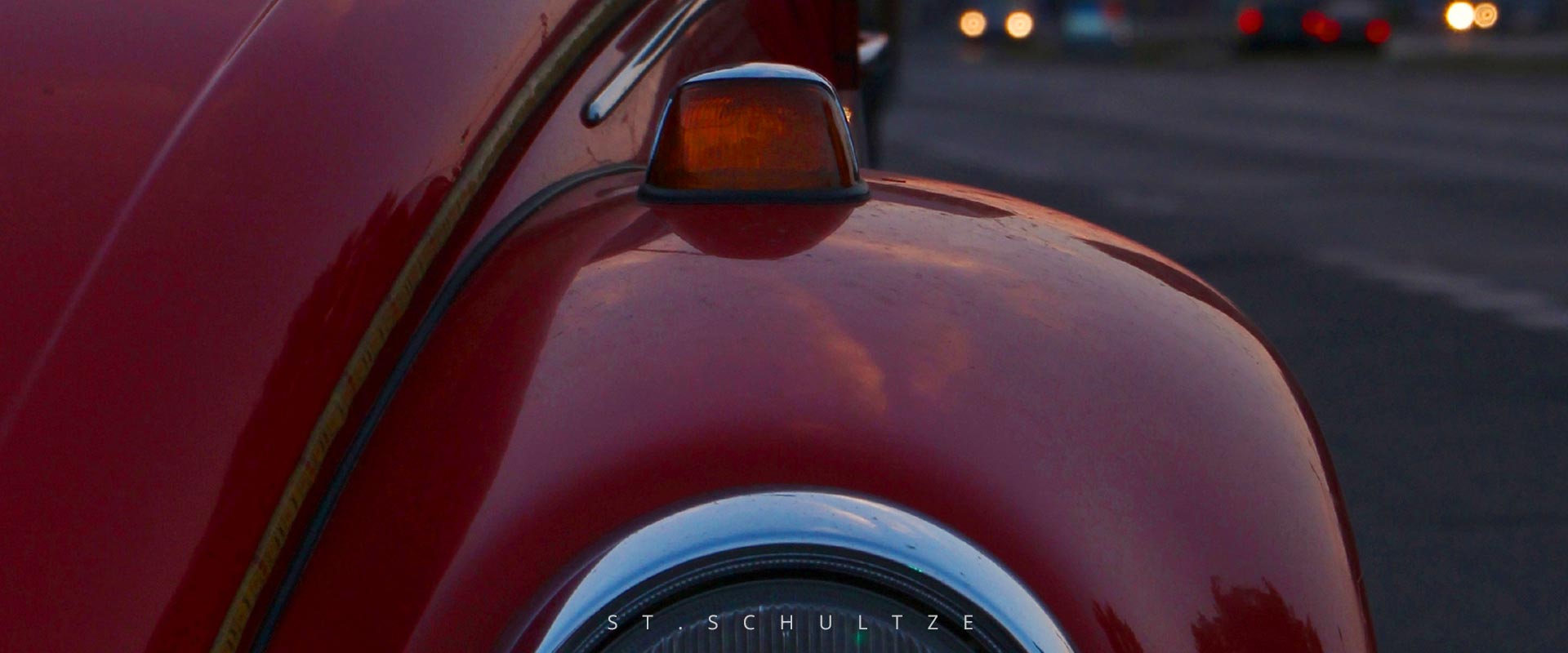 vintage VW Beetle oldtimer in Berlin, vw kaefer, berlin city, fernsehturm, tvtower, iconic, automobile, mobility, berlin moments – PHOTOGRAPHY by Stefan Schultze. vintage car, Berlin oldtimer, mobility, car photography. iconic photography
